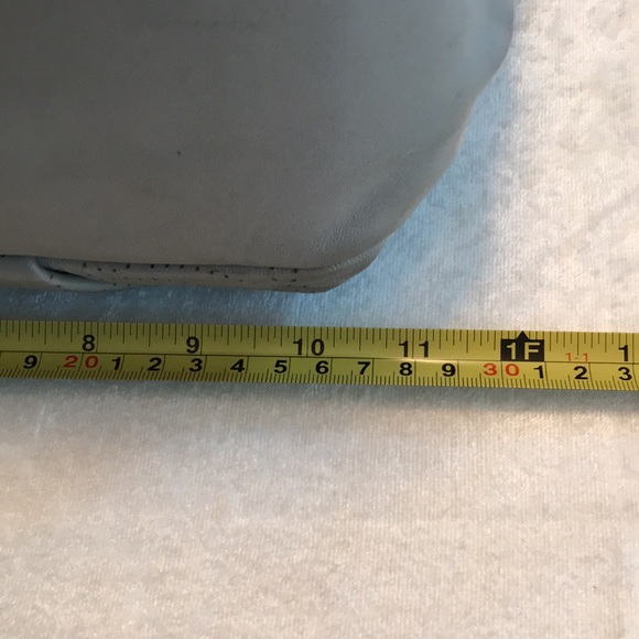 COACH METALLIC PURSE - Picture 4 of 9